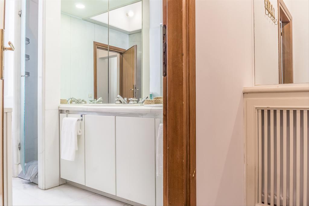 Palazzo Borghese Lovely Flat Рим Екстер'єр фото